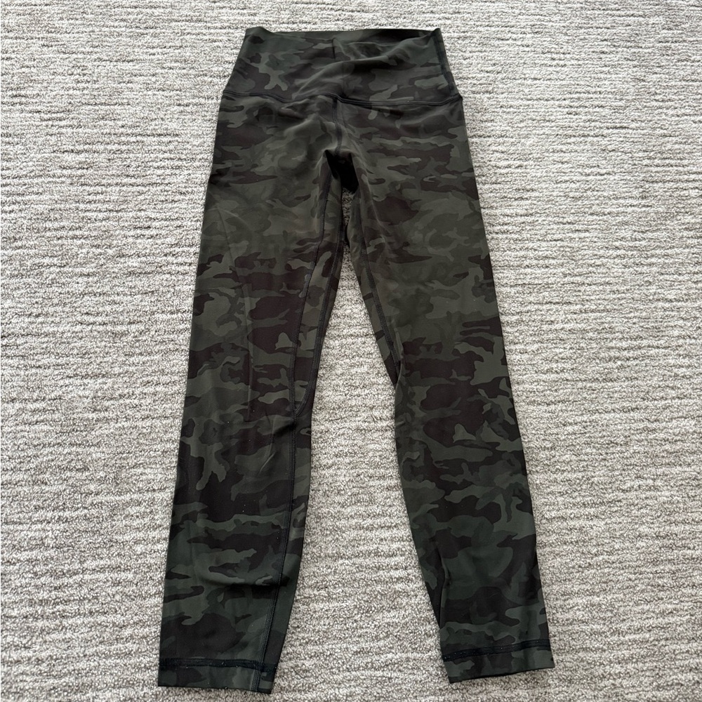 LULULEMON ALIGN LEGGINGS green camo size 6